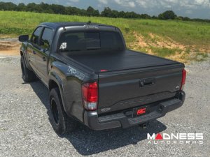 Toyota Tacoma Bed Cover - Roll Up - Hard Cover - 5ft Bed - 2016 - 2023